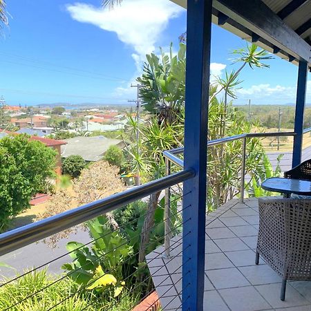 Coast Yamba - Adults Only Aparthotel Bagian luar foto