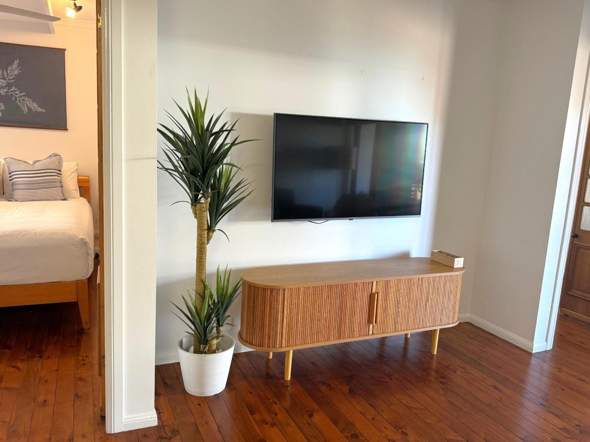 Coast Yamba - Adults Only Aparthotel Bagian luar foto