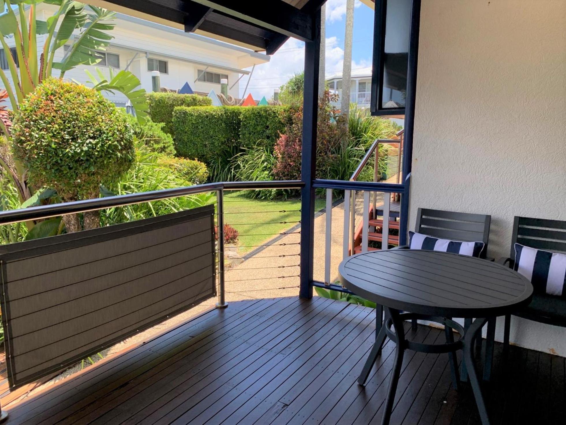 Coast Yamba - Adults Only Aparthotel Bagian luar foto